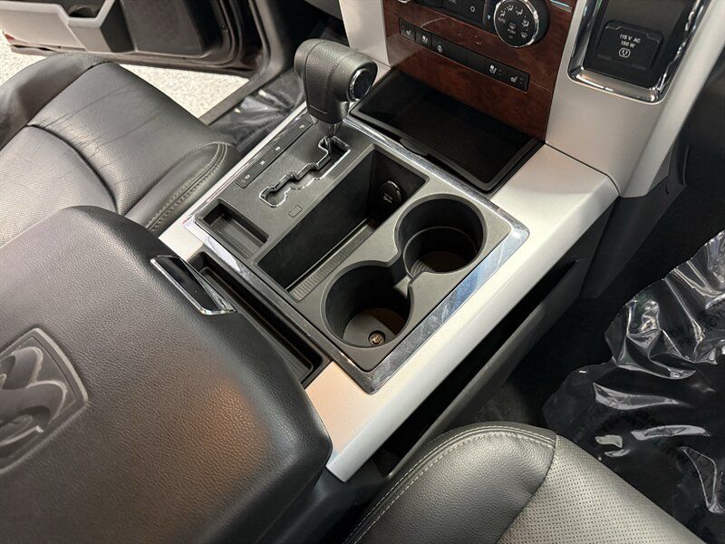 Used 2012 RAM 1500 Laramie AWD/4WD image 33