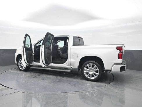 Used 2024 Chevrolet Silverado 1500 High Country image 47