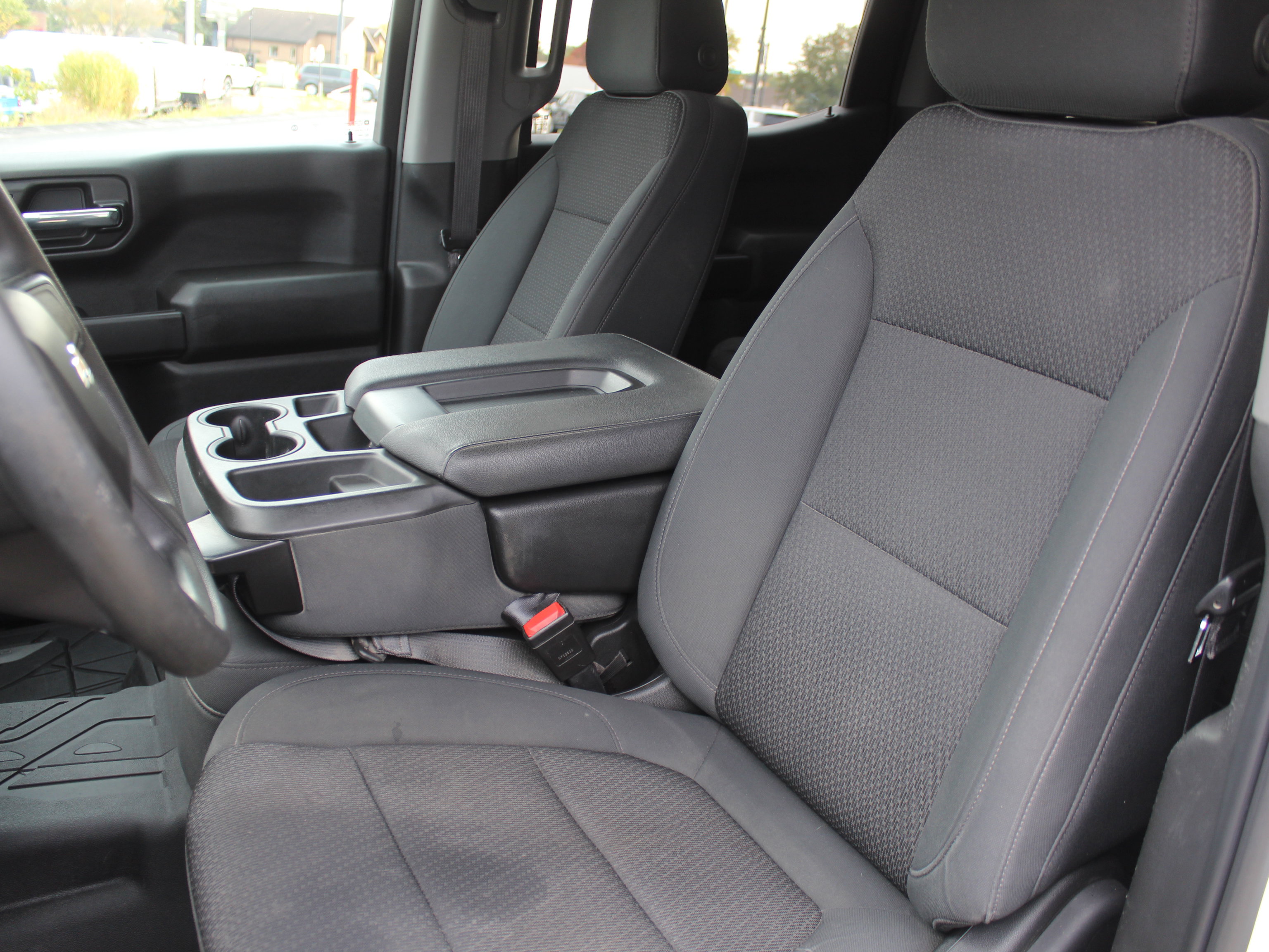 Used 2021 Chevrolet Silverado 1500 Custom AWD/4WD image 13