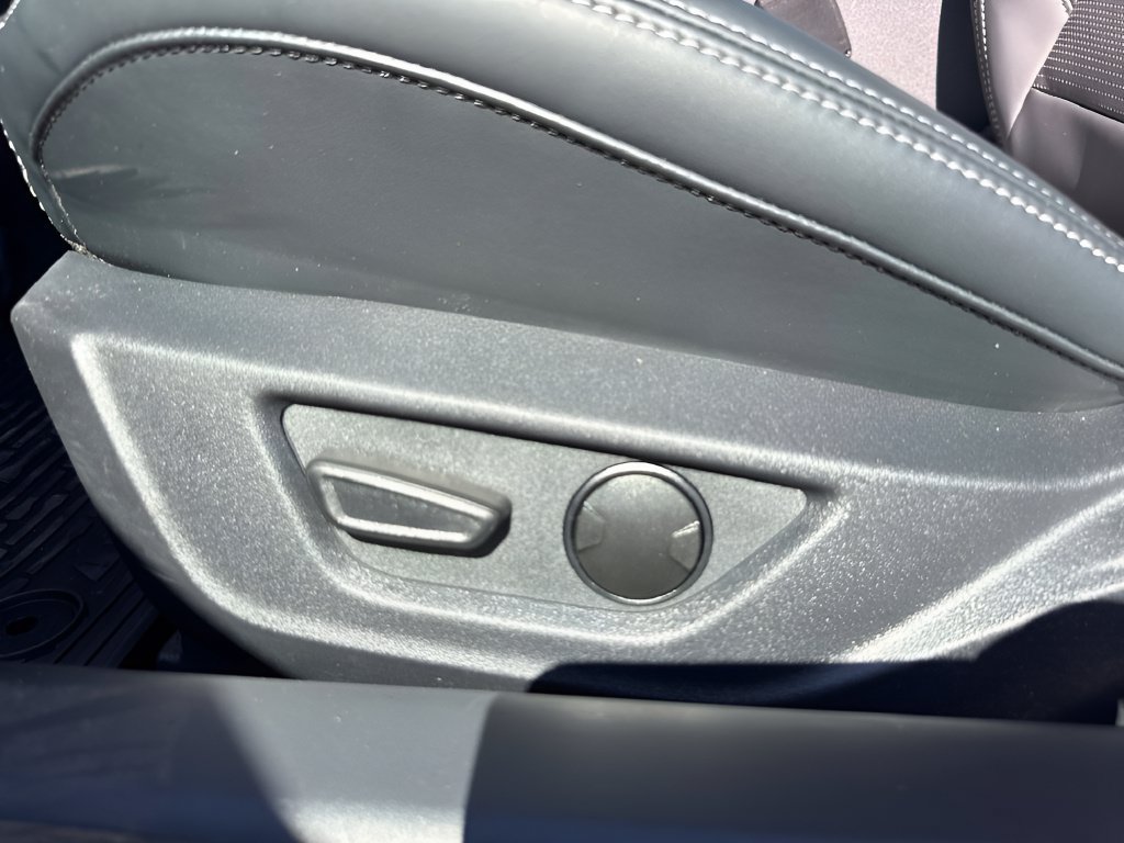 Used 2026 Ford Mustang Premium RWD image 10