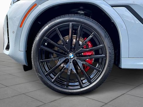 New 2026 BMW X6 xDrive40i image 11