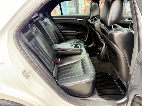 Used 2013 Chrysler 300 S image 35