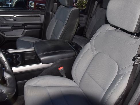 Used 2021 RAM 1500 Lone Star image 32