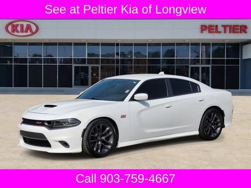 Used 2022 Dodge Charger Scat Pack w/ Harman/Kardon Audio Group RWD image 3