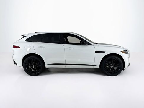 Used 2025 Jaguar F-PACE R-Dynamic S image 6