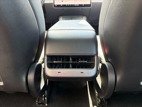 Used 2023 Tesla Model 3 Performance AWD/4WD image 22