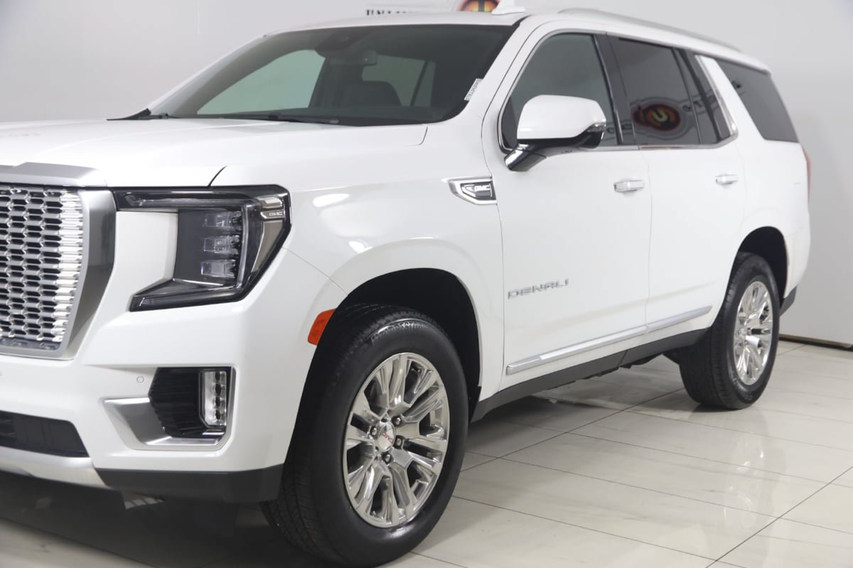 Used 2024 GMC Yukon Denali AWD/4WD image 48