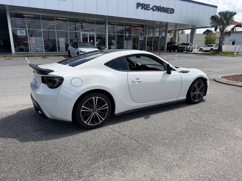 Used 2016 Subaru BRZ Premium RWD image 3