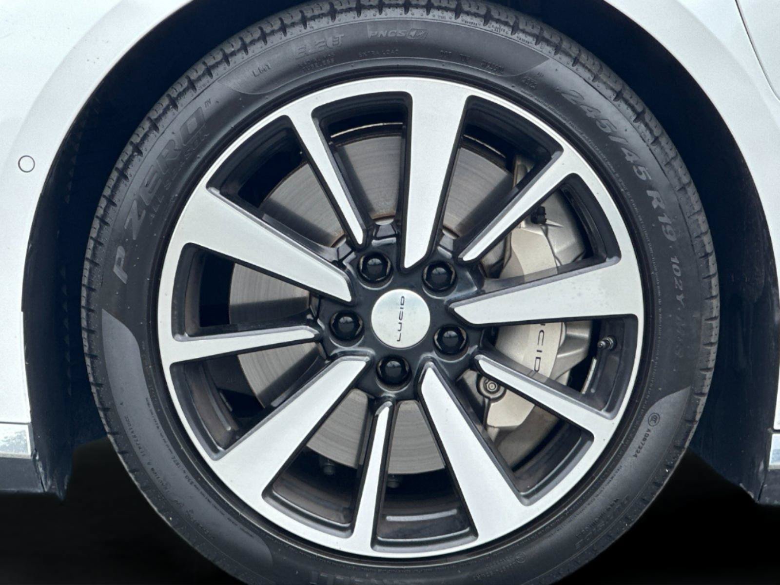 Used 2023 Lucid Air Touring AWD/4WD image 24