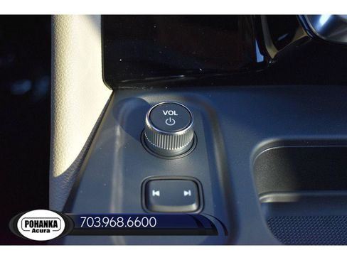 New 2026 Acura MDX FWD image 17