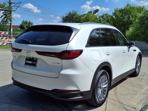 Used 2024 MAZDA CX-90 Plug-In Hybrid w/ Preferred AWD/4WD image 3