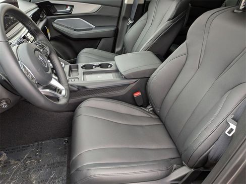 New 2026 Acura MDX SH-AWD image 12