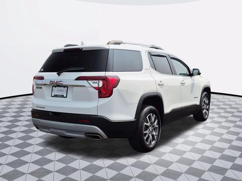 Certified 2023 GMC Acadia SLT w/ Technology Package FWD image 7