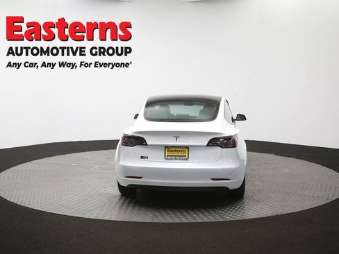 Used 2023 Tesla Model 3 Standard Range RWD image 31