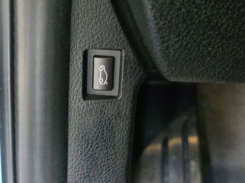 Used 2020 BMW M2 Competition w/ Executive Package image 31