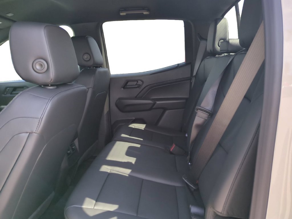 New 2026 Chevrolet Colorado Trail Boss AWD/4WD image 14