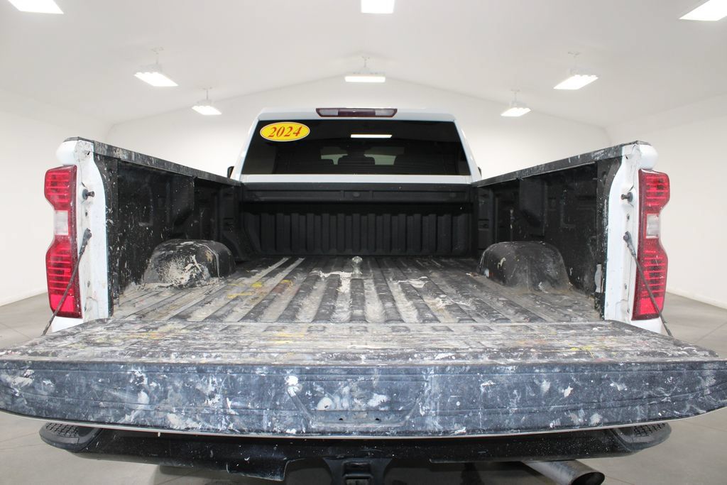 Used 2024 Chevrolet Silverado 2500 W/T w/ WT Convenience Package AWD/4WD image 11