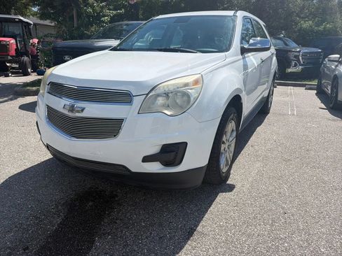 Used 2015 Chevrolet Equinox LS FWD image 2