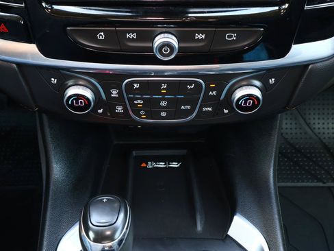 Used 2018 Chevrolet Traverse Premier w/ Redline Edition FWD image 25