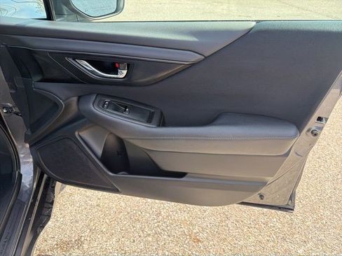 Used 2024 Subaru Outback Premium AWD/4WD image 20