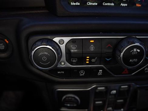 Used 2021 Jeep Wrangler Unlimited Sport AWD/4WD image 6