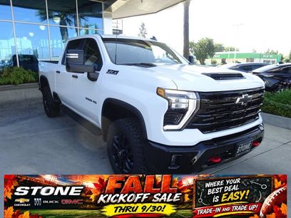 New 2026 Chevrolet Silverado 3500 LT w/ Trail Boss Package