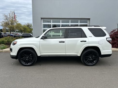 Used 2021 Toyota 4Runner Nightshade AWD/4WD image 2