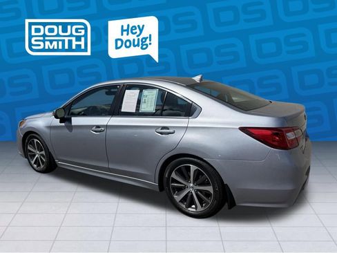 Used 2017 Subaru Legacy 3.6R Limited AWD/4WD image 4