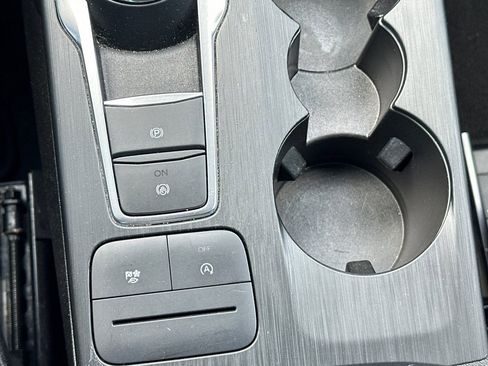 Used 2024 Ford Escape Active image 30