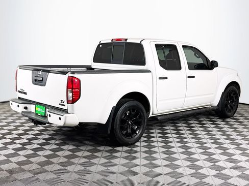 Used 2018 Nissan Frontier SV w/ Value Truck Package image 10