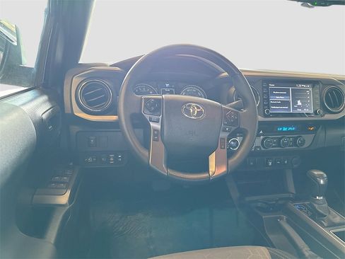 Used 2023 Toyota Tacoma TRD Off-Road image 20