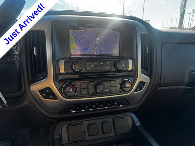 Used 2017 GMC Sierra 2500 SLT w/ Duramax Plus Package AWD/4WD image 15