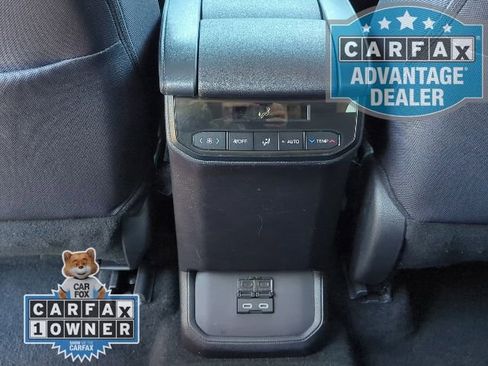 Used 2024 Toyota Highlander LE image 16