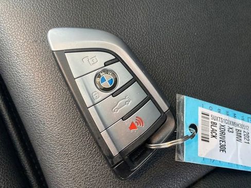 Used 2021 BMW X3 xDrive30e image 23