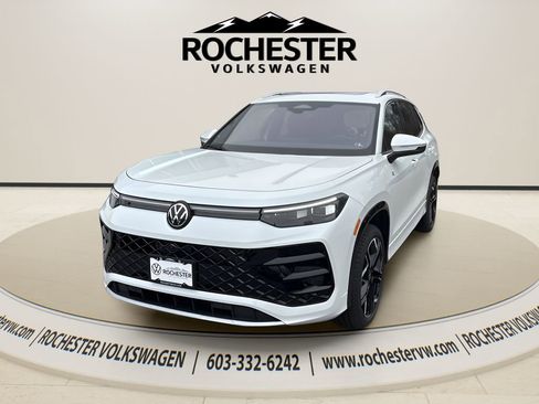 New 2026 Volkswagen Tiguan SEL R-Line AWD/4WD image 1