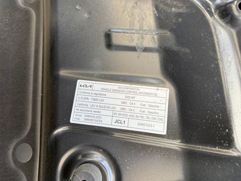 Used 2025 Kia K4 EX FWD image 11