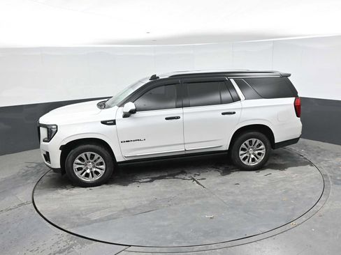 Used 2022 GMC Yukon Denali AWD/4WD image 14