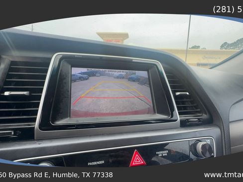 Used 2018 Hyundai Sonata SE FWD image 13