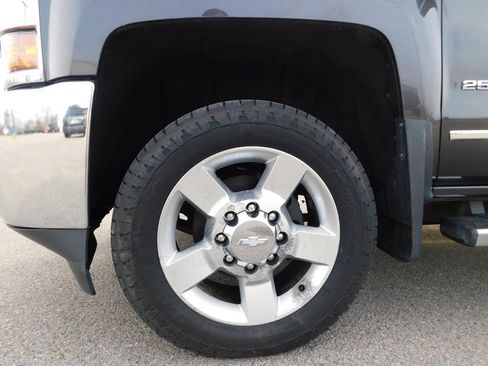 Used 2016 Chevrolet Silverado 2500 LTZ w/ Duramax Plus Package image 14