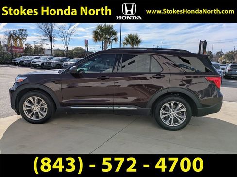 Used 2023 Ford Explorer XLT w/ Equipment Group 202A image 7