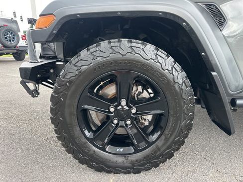 Used 2021 Jeep Wrangler Unlimited Sport AWD/4WD image 12
