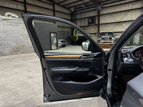 Used 2014 BMW X3 xDrive28i image 11