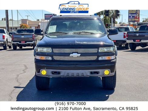 Used 2005 Chevrolet Tahoe Z71 w/ Preferred Equipment Group AWD/4WD image 6