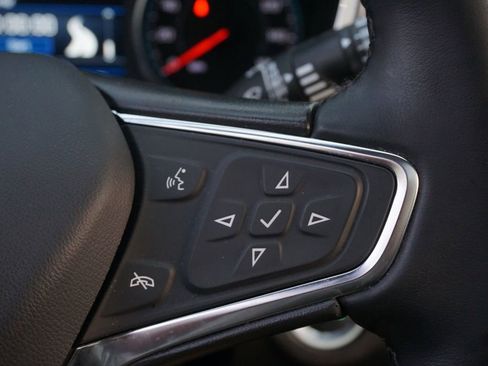 Used 2024 Chevrolet Equinox LT FWD image 20