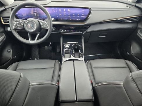 Used 2024 Buick Envision Avenir image 12