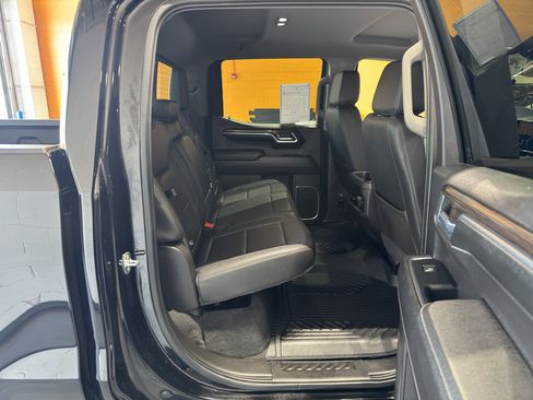 Used 2024 Chevrolet Silverado 1500 RST AWD/4WD image 21