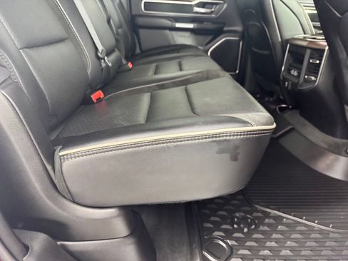 Used 2021 RAM 1500 Laramie AWD/4WD image 34
