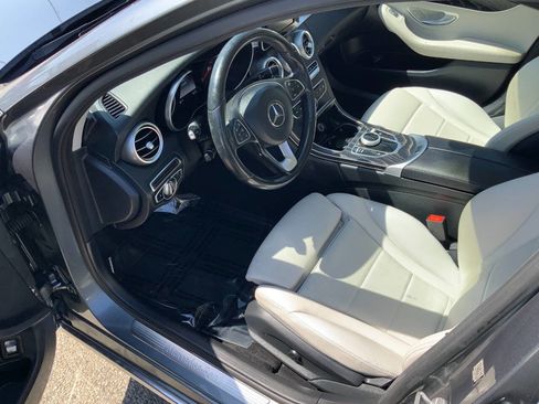 Used 2017 Mercedes-Benz C 300 Sedan image 20