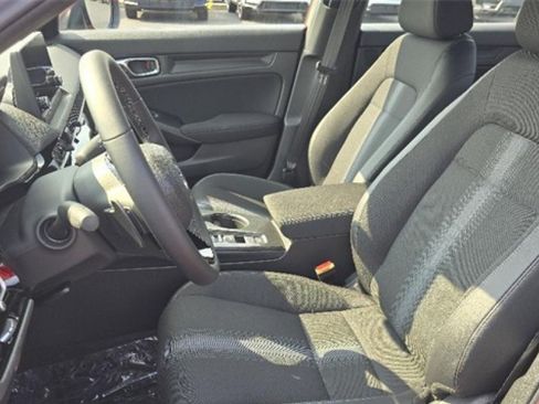 Used 2025 Honda Civic Sport image 28