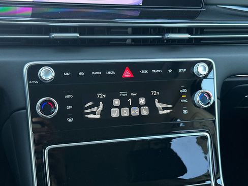 New 2026 Genesis GV80 2.5T AWD/4WD image 21